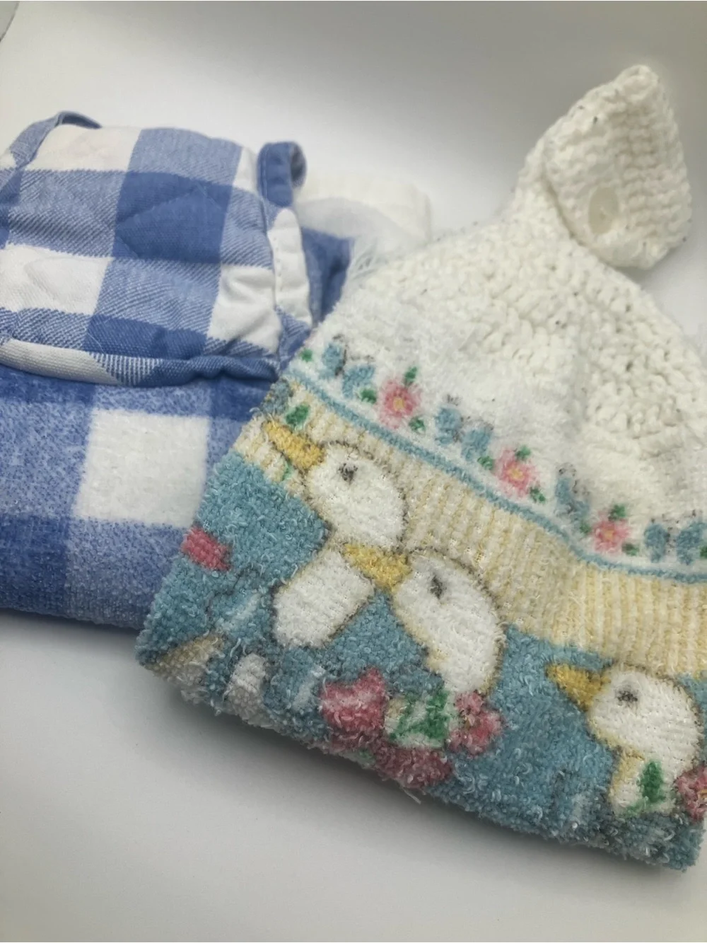 Vintage Goose Kitchen Towels White Goose Motif Knit top, checkered print